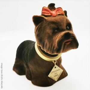 Chien qui hoche la tête - Yorkshire floqué Marron