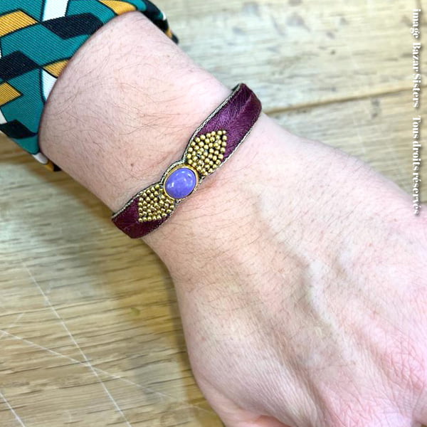 Bracelet Bangle NAHUA Braha - Coloris Charoïte/Hibiscus – Image 3