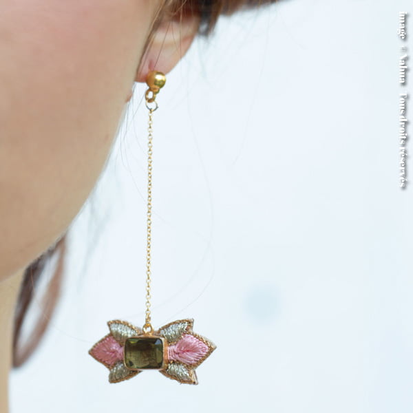 Boucles d'oreilles NAHUA Prema - Améthyste – Image 3