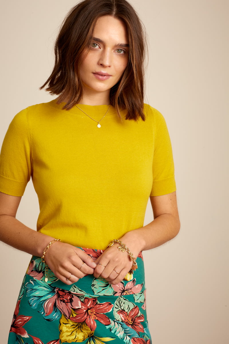 Top maille King Louie Audrey COTTONCLUB ceylon yellow – Image 2