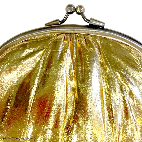 Portemonnaie à fermoir GRANNY en anguille - Or brillant – Image 3